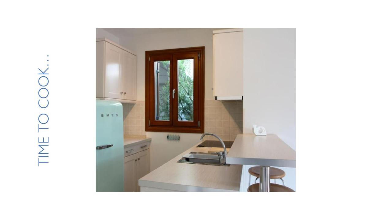 Anemos Junior Suite Skopelos Town Exterior photo
