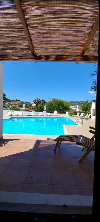 Anemos Junior Suite Skopelos Town Exterior photo